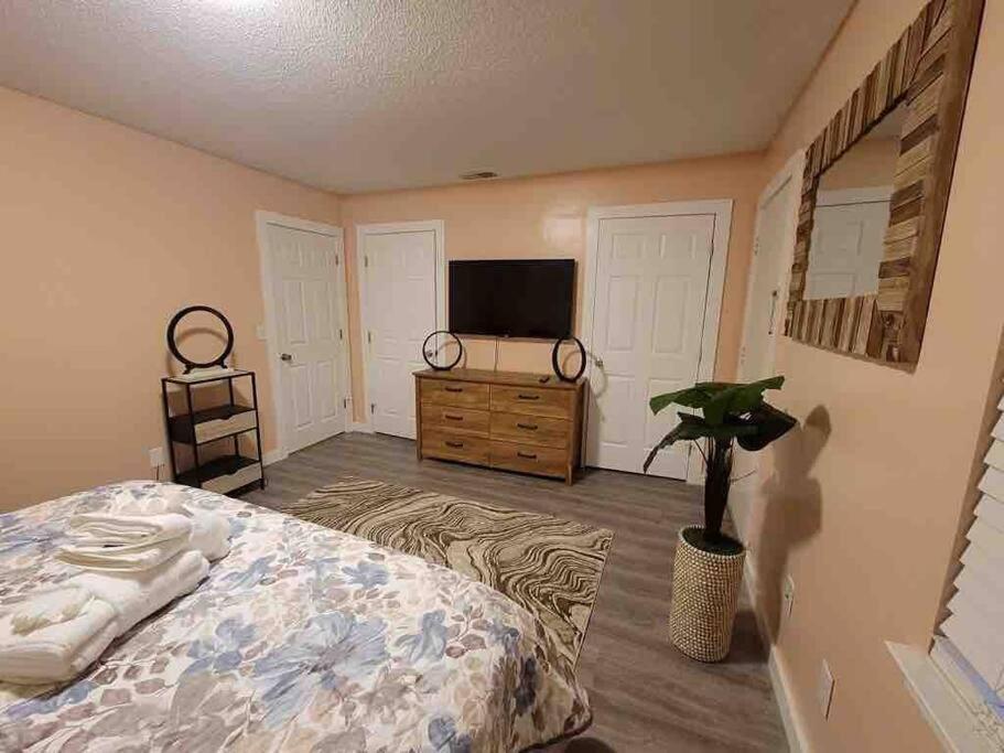 Elegant 2-Bedroom Pet-Friendly Villa W 2 Parking Spaces Hilton Head Island Dış mekan fotoğraf